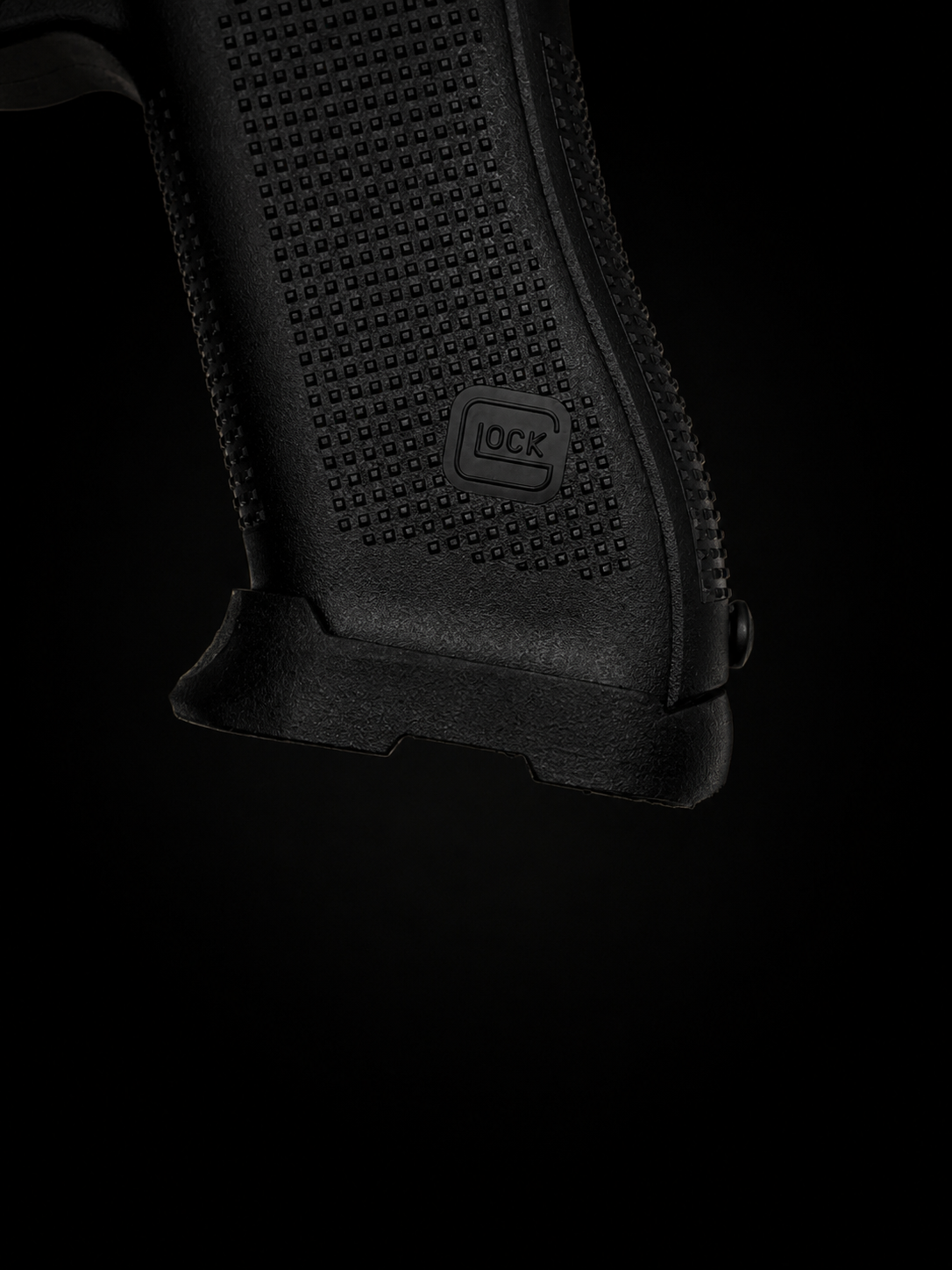 Flared Carbon Fiber Magwell — Gen 5 (G17 / G19 / G34 / G45)